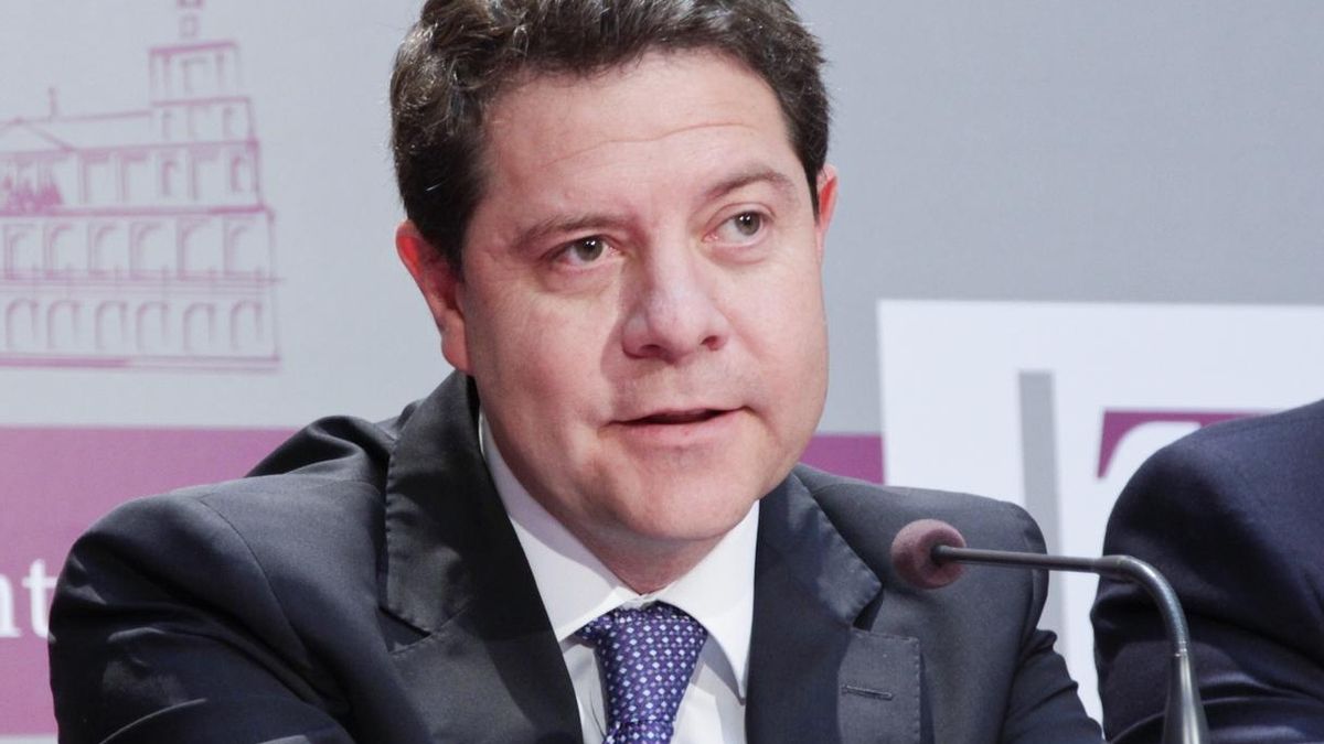 García-Page cree que el caso Bárcenas surge porque "los que dirigen el PP no saben hacer nada sin la chacha"