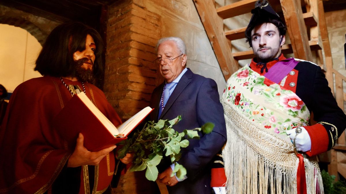Procesión del Corpus Christi de la localidad leonesa de Laguna de Negrillos.