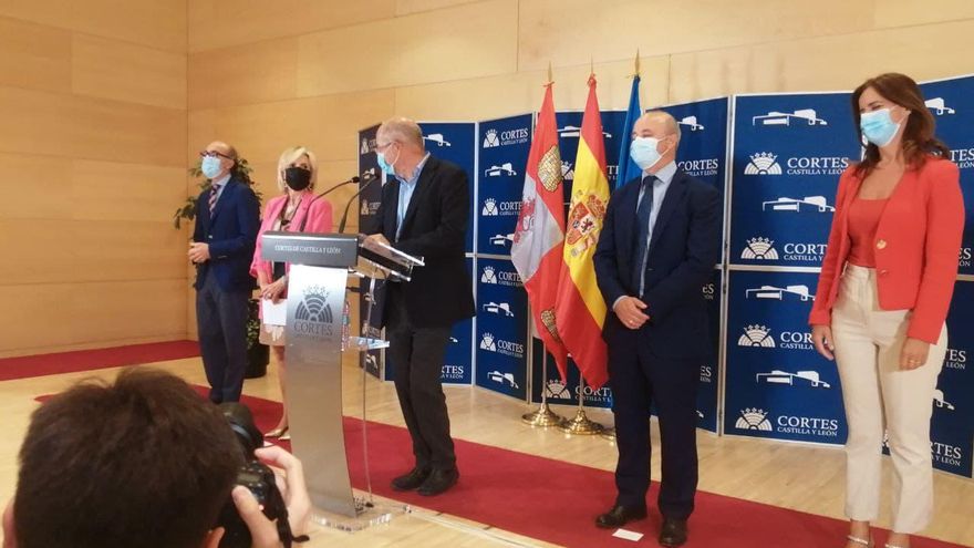 Igea: "Mañueco ha cometido un error estratégico, estoy molesto, pero no voy a romper el pacto con el PP"