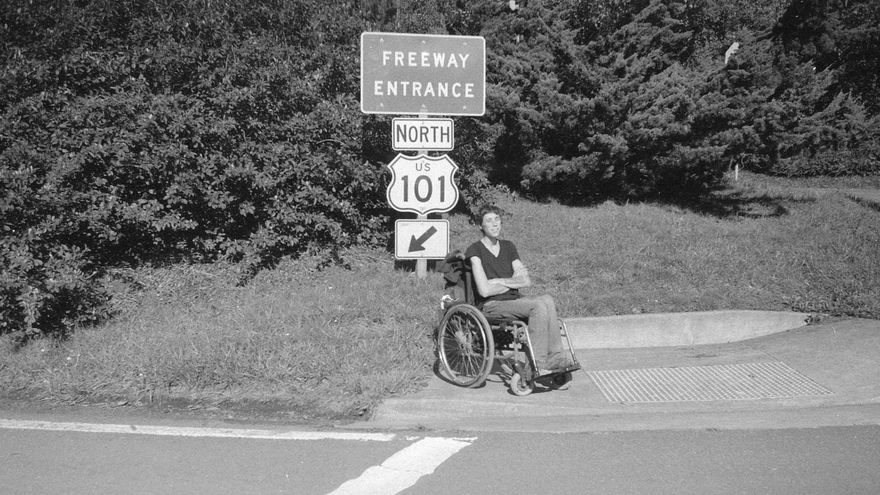 Albert Casals, en uno de sus viajes en autoestop en Estados Unidos