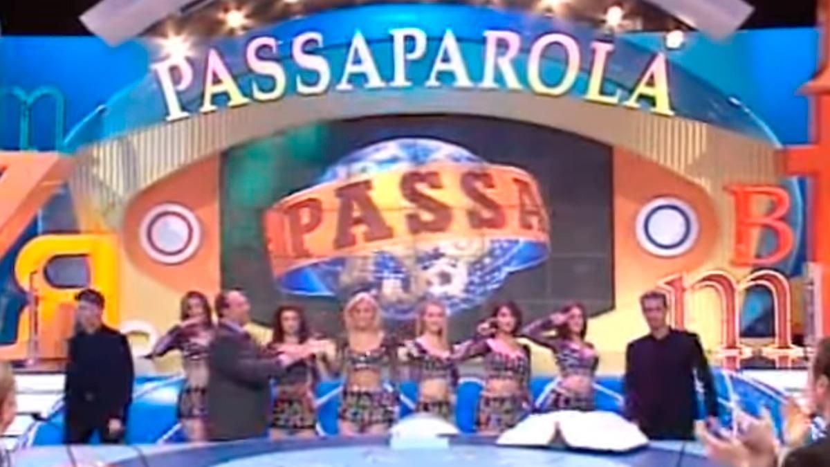 Fotogramas de 'Passaparola'