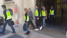 La Policía Judicial inspecciona la Confederación Hidrográfica del Segura / SANTIAGO CABRERA CATANESI