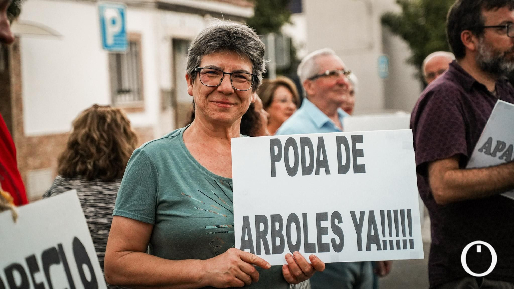 Manifestación de protesta de la AAVV Puente Romano y Guadalquivir Campo de la Verdad en defensa del barrio