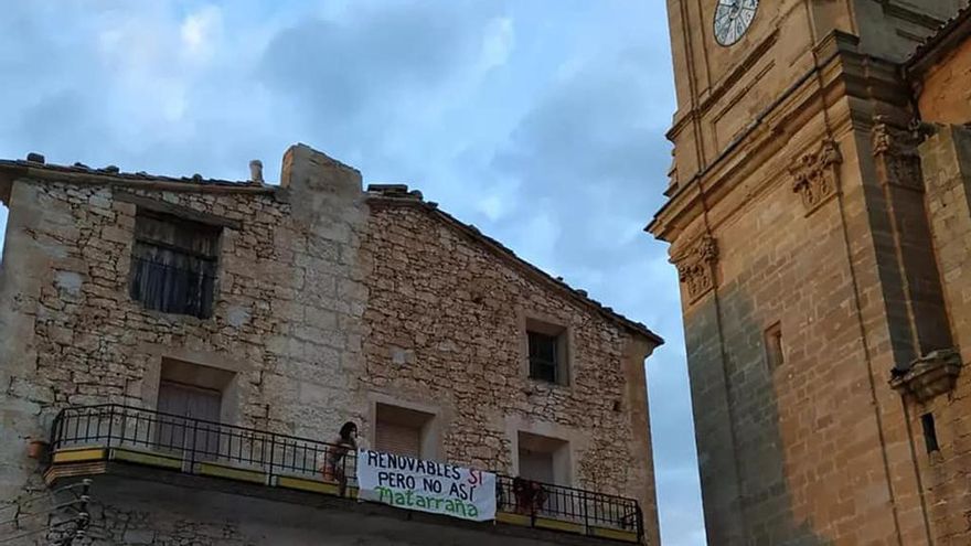 Dos yacimientos íberos y una trinchera de la Guerra Civil, amenazados por un megaproyecto de parques eólicos