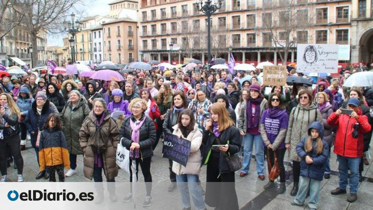 Cientos de personas salen a la calle en Toledo por el 8M: "No llueve ...