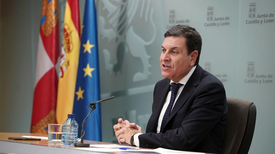 Castilla y León se escuda en el Gobierno para no actualizar desde 2010 el registro de médicos objetores del aborto