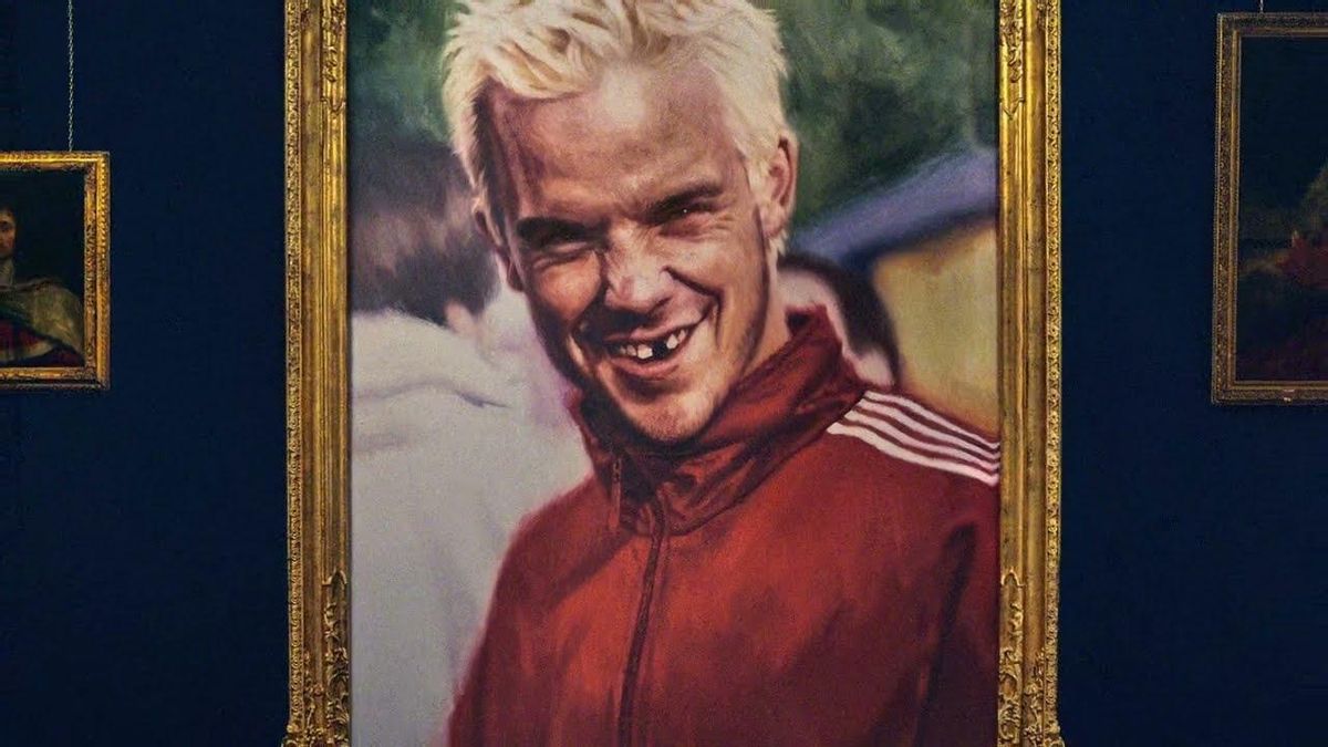 Robbie Williams, en el vídeoclip de 'Spies'