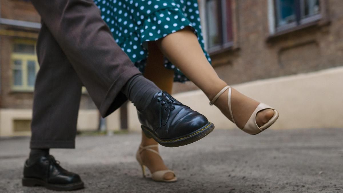 El Festival Vecindario convierte el barrio leonés de El Ejido en un escenario vivo para las artes escénicas