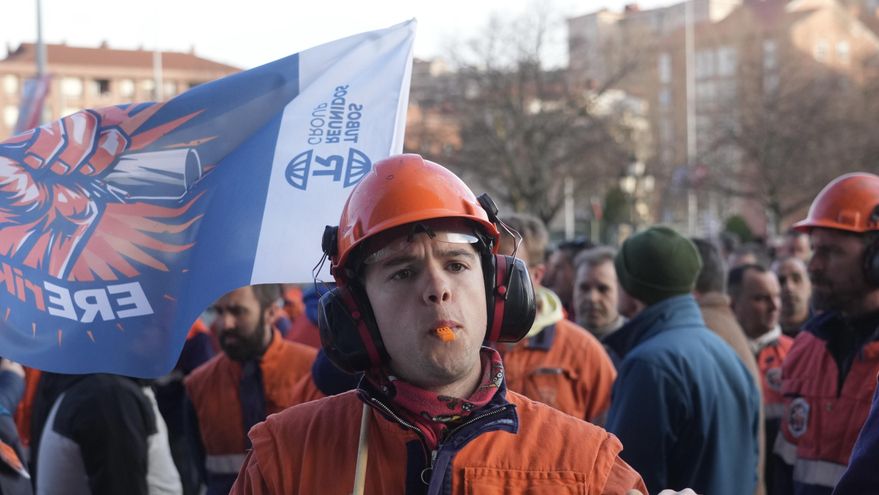 Dimite el director comercial de Tubos Reunidos, Pedro Rodríguez Salor, en plena crisis de la empresa