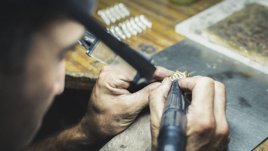 Del Parque Joyero a California: collares cordobeses para 'skaters' de todo el mundo