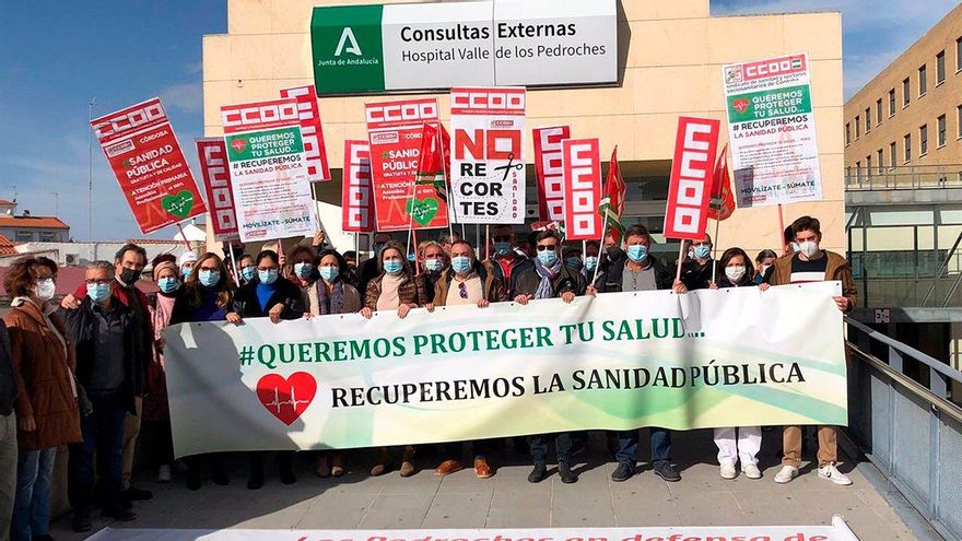 Denuncian la falta de sustituciones y el cierre de centros de salud por las tardes en Navidad