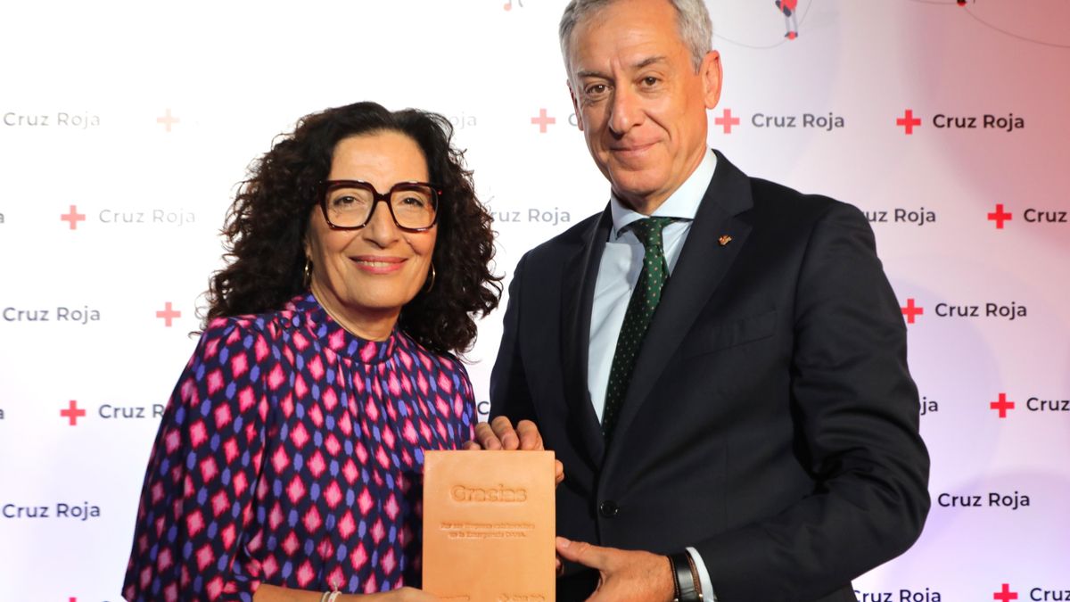 Eurocaja Rural, reconocida por Cruz Roja por su compromiso social con motivo del aniversario de la DANA