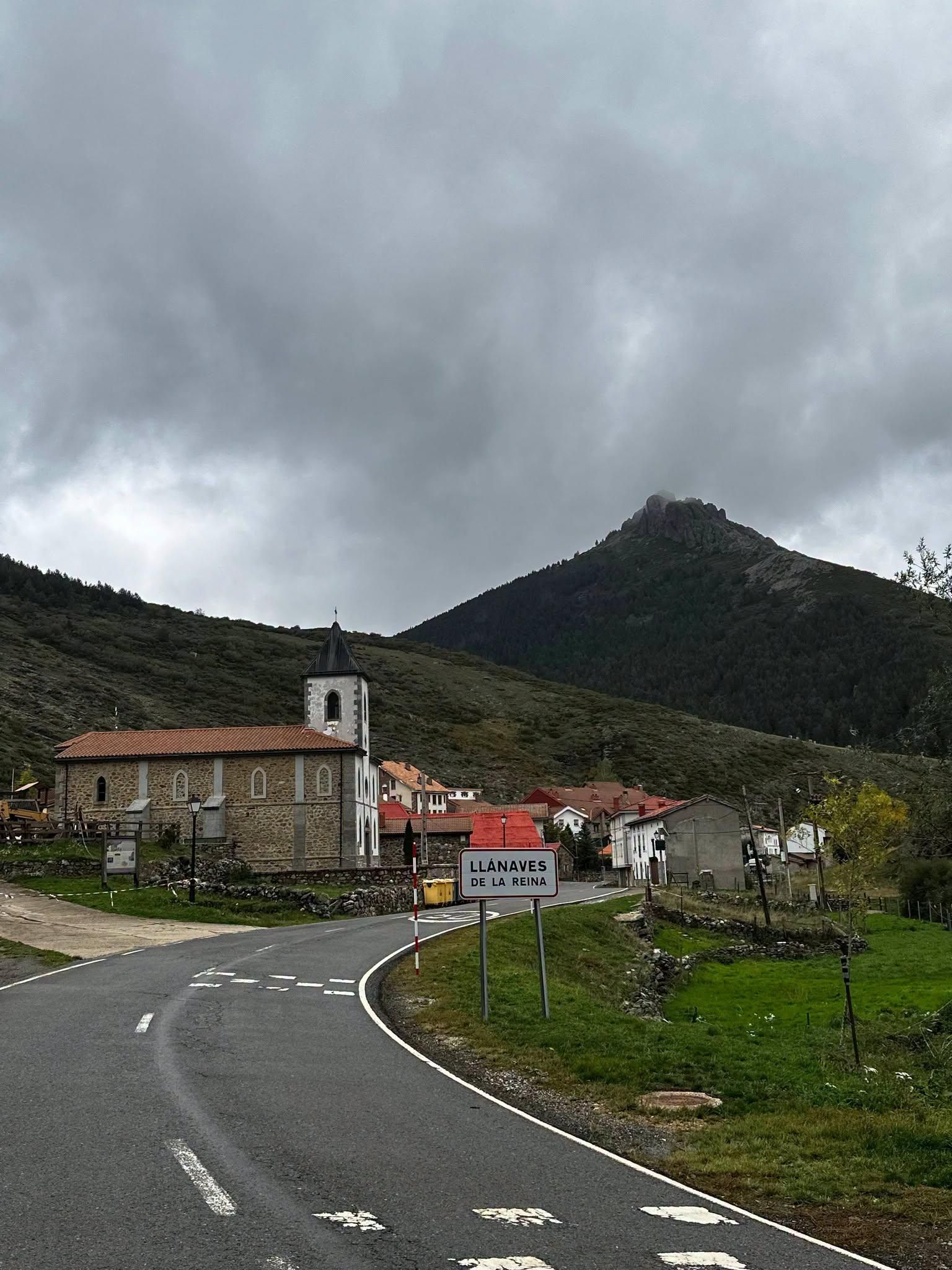 Así es como llegó la primera nevada y la Montaña Oriental de León abrió de par en par la ventana del frío
