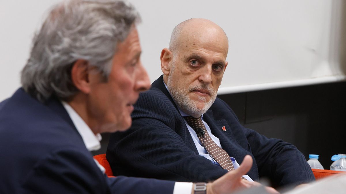 Mesa abierta a la afición con Javier Tebas y Antonio Fernández Monterrubio