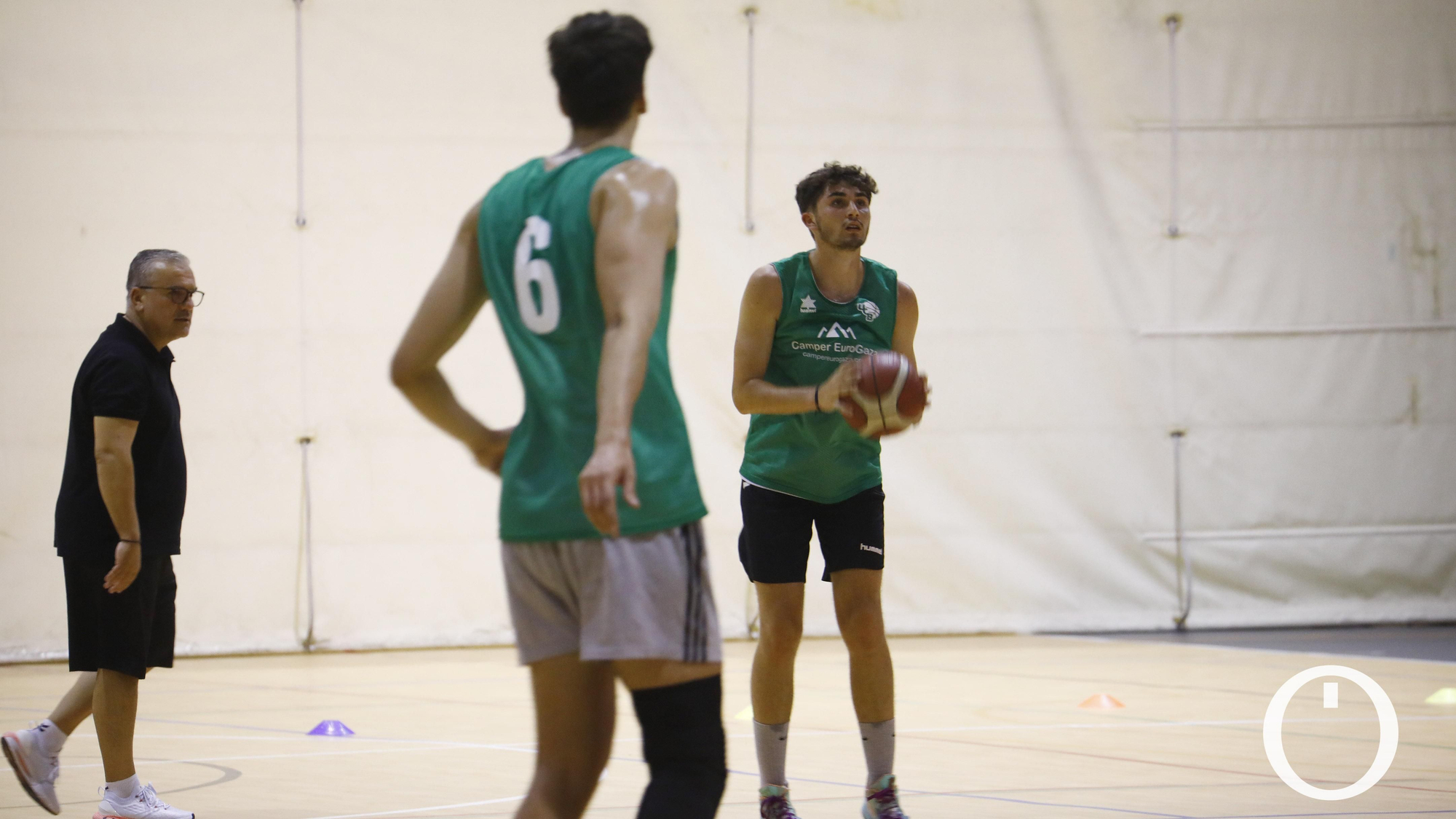 Entrenamiento UCB Baloncesto