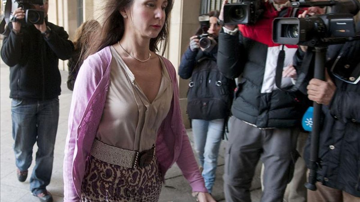 La juez Alaya ha ordenado el ingreso en prisión de cuatro detenidos /EFE
