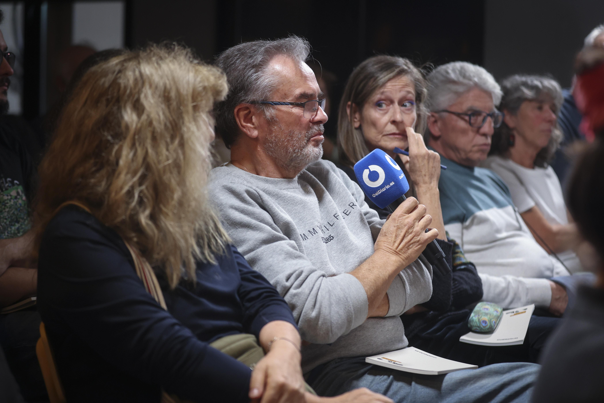 En la redacción con Gabriela Sánchez, en imágenes