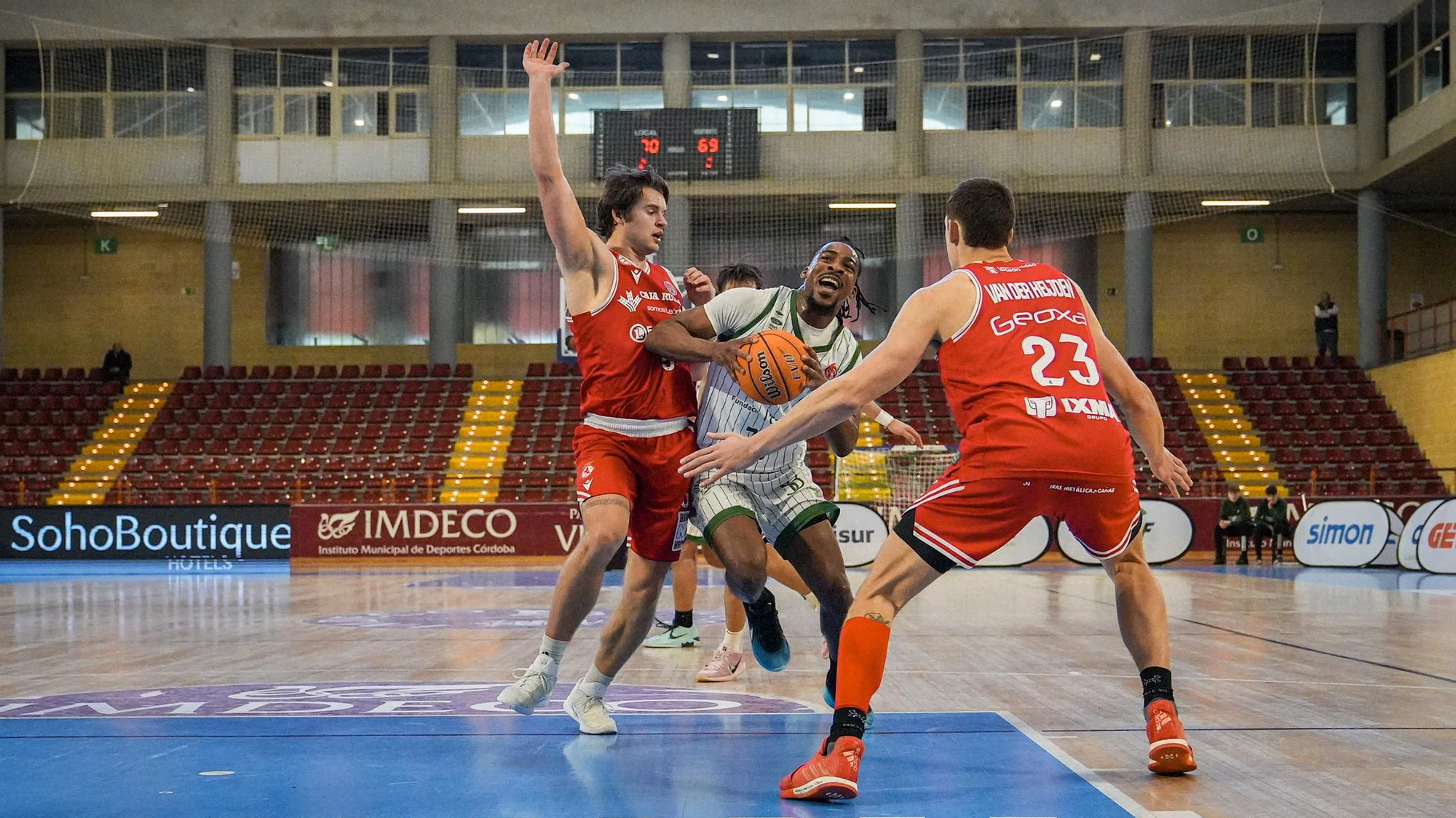 Coto Córdoba CB - Cultural y Deportiva Leonesa.