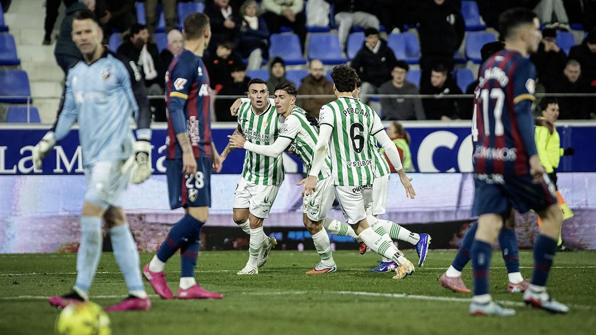 Las imágenes del SD Huesca - Córdoba CF
