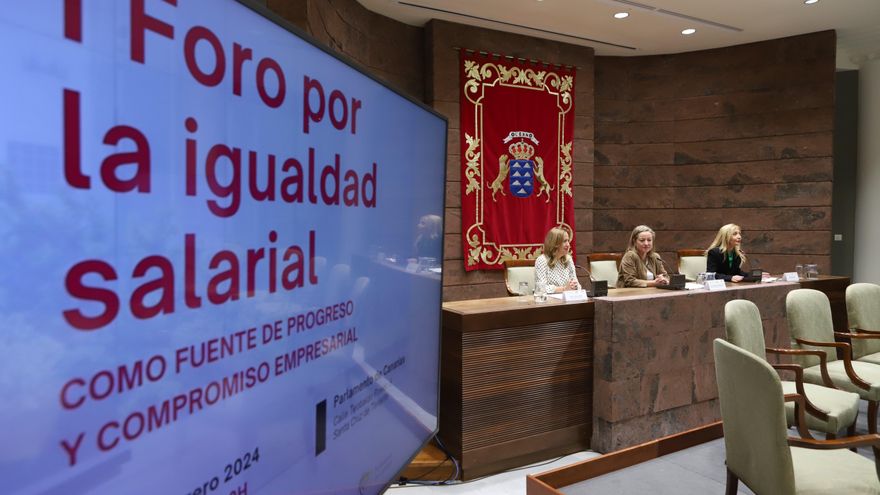 El Parlamento de Canarias celebra el I Foro por la Igualdad Salarial
