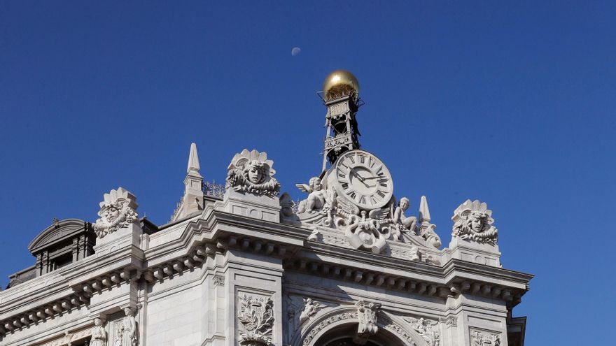 El Tesoro prevé vender mañana hasta 7.000 millones en 5 denominaciones deuda