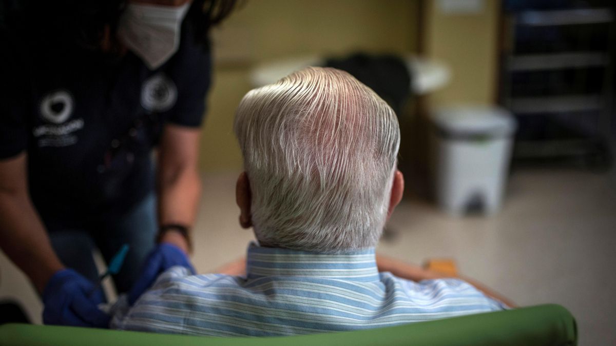 Imagen de archivo de un residente de una residencia de mayores de Ourense.