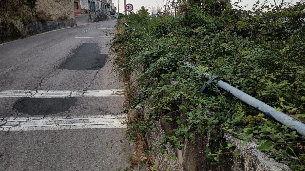 Quejas vecinales en el El Cortijo por el estado del barrio: "Actúan sobre nuestro entorno sin tener en cuenta lo que verdaderamente necesitamos"