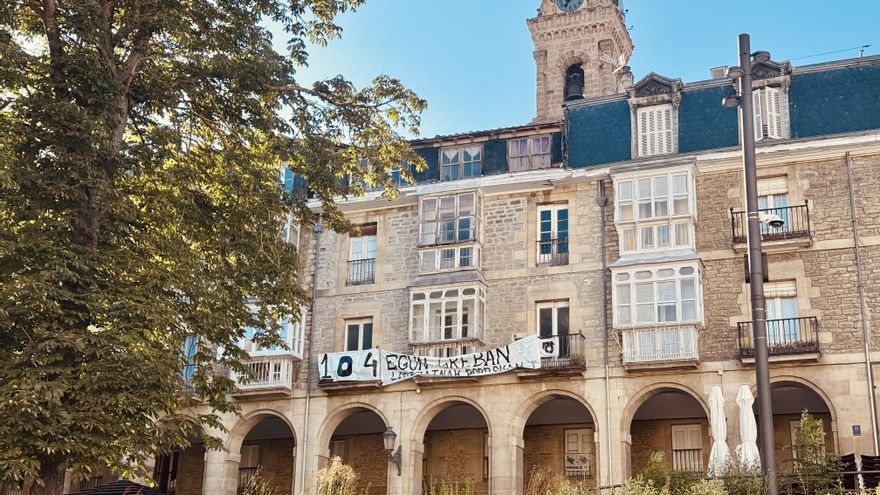 Los sindicatos mantienen la huelga indefinida en la contrata de jardines de Vitoria después de 104 días