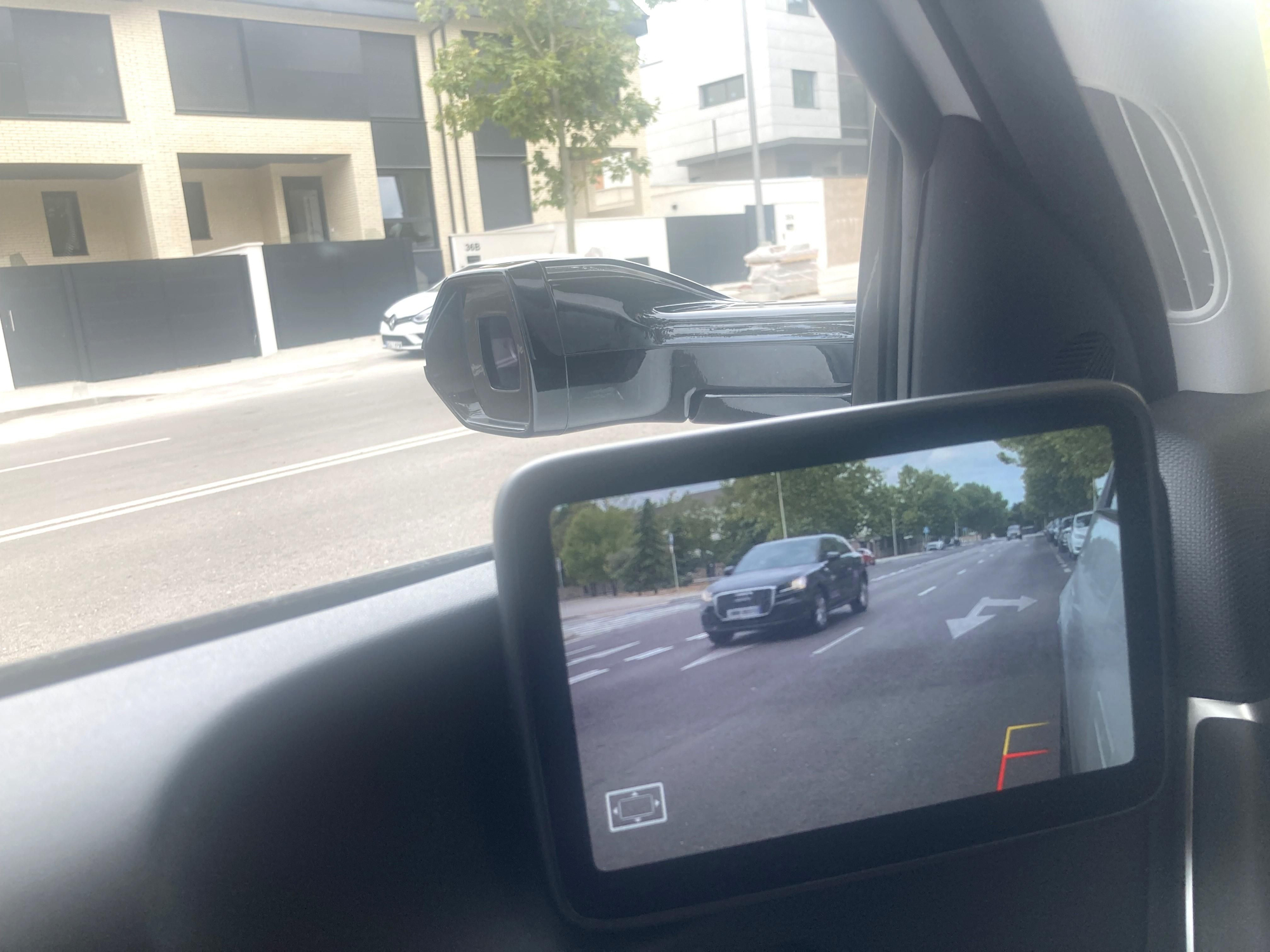 La unidad de pruebas contaba con retrovisores digitales.