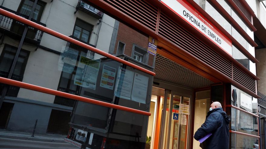 La prolongación de la pandemia hunde las previsiones recuperación del empleo, de acuerdo a la OIT