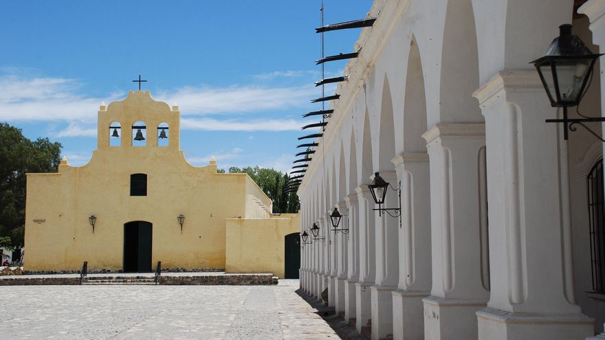 Iglesia y antiguo Cabildo de Cachi.