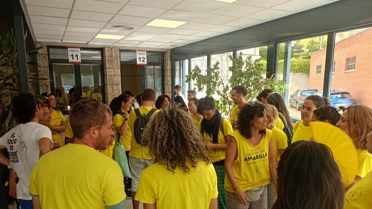 Sentada pacífica de las educadoras infantiles de Madrid para forzar a Ayuso a negociar: "Nos han precarizado"