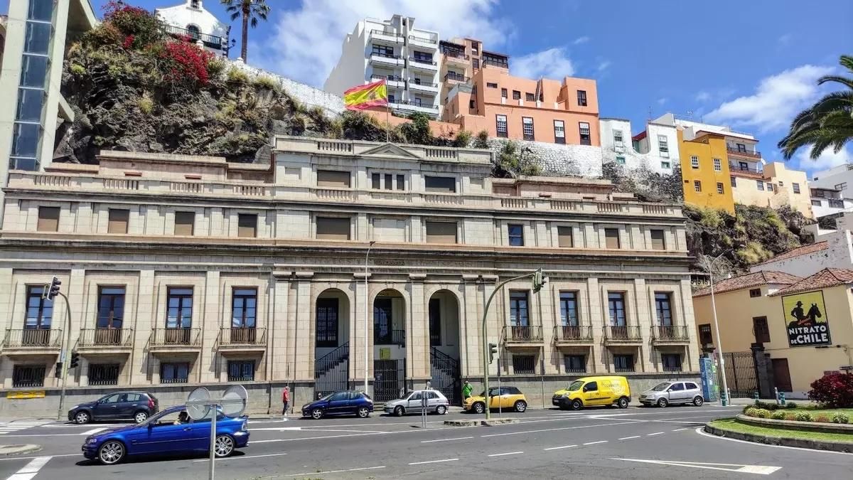 Plantean convertir el antiguo edificio de Correos en centro de divulgación del TMT