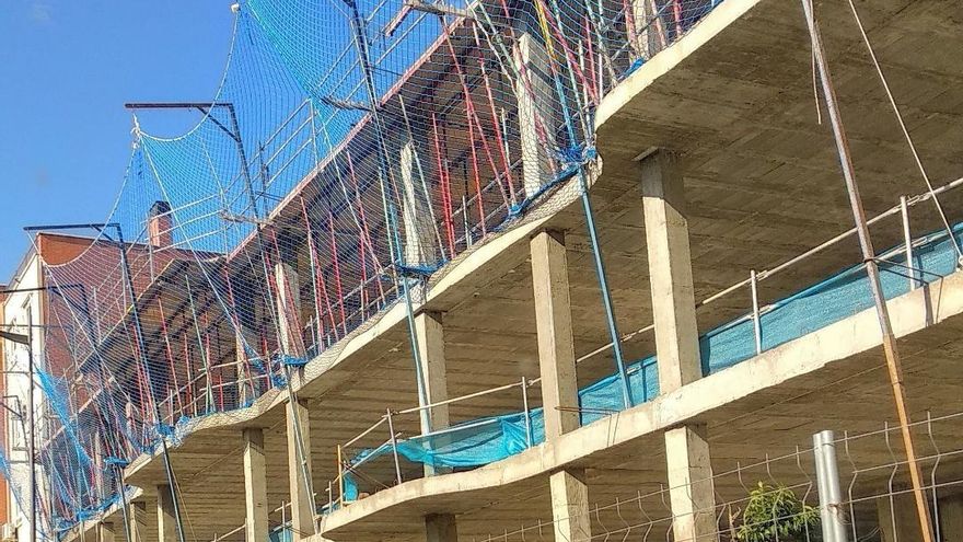 PSOE y CC logran en el Congreso el apoyo de PP, Sumar y PNV para destinar la RIC a la construcción de vivienda