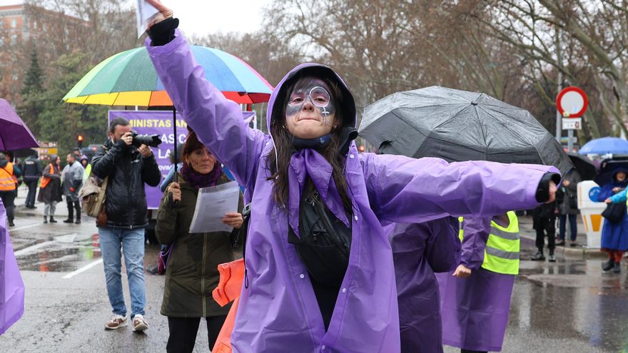 El feminismo sale a la calle frente al "rearme patriarcal"