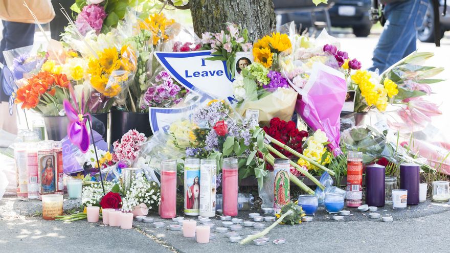 La misa por las víctimas de la masacre de Búfalo se convierte en un grito contra el racismo