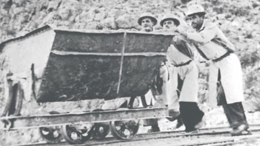 Trabajos en el embalse (CHS)