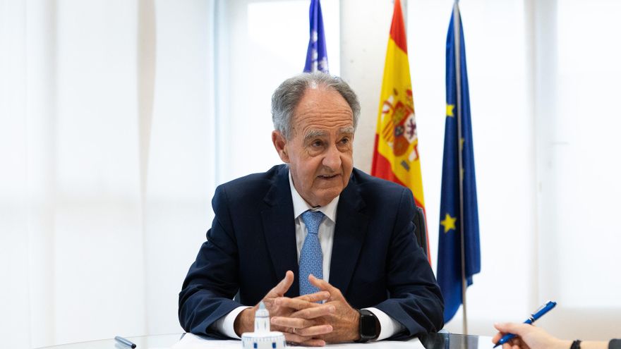 Javier Sanz: "La reordenación del puerto de Palma busca que el ciudadano disfrute de una ciudad modernizada"