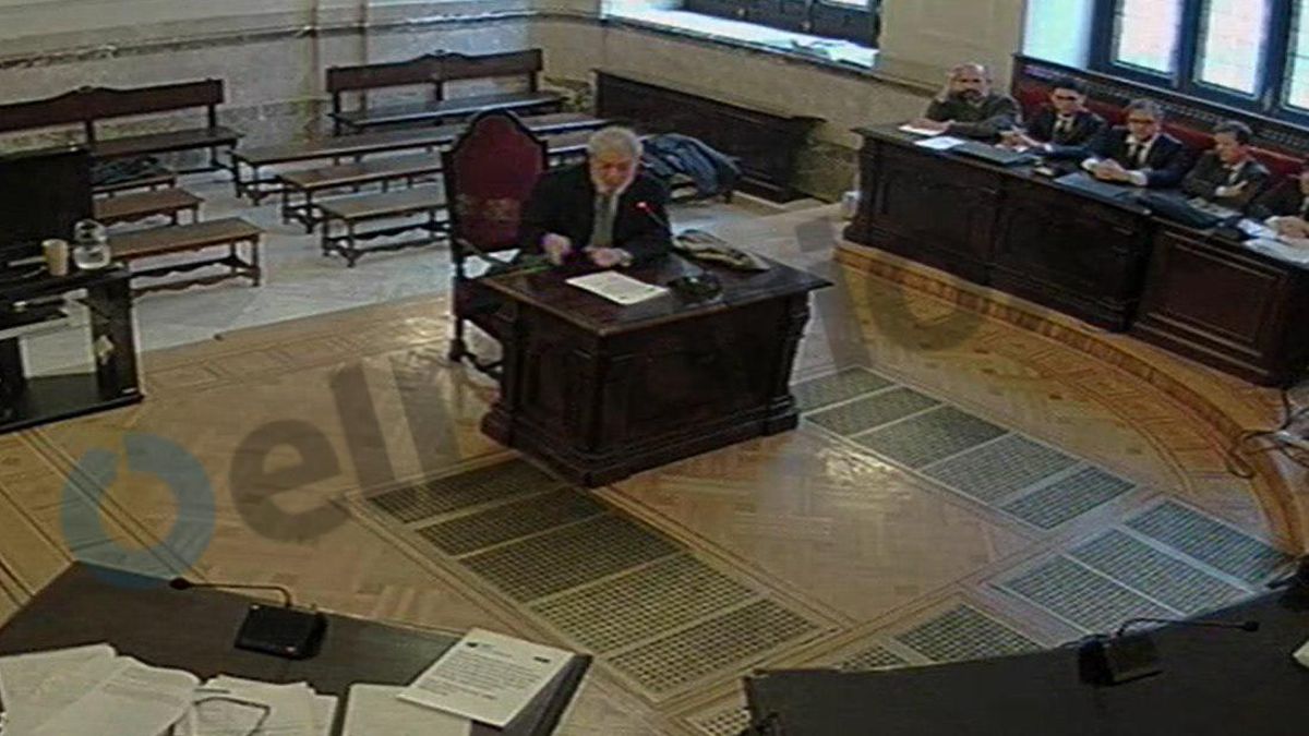 VÍDEO | Miguel Ángel Rodríguez confesó su bulo en el Supremo: "No es información, pero tengo el pelo blanco"