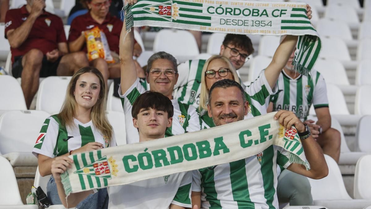 Grada Blanquiverde del Córdoba CF - Granada CF