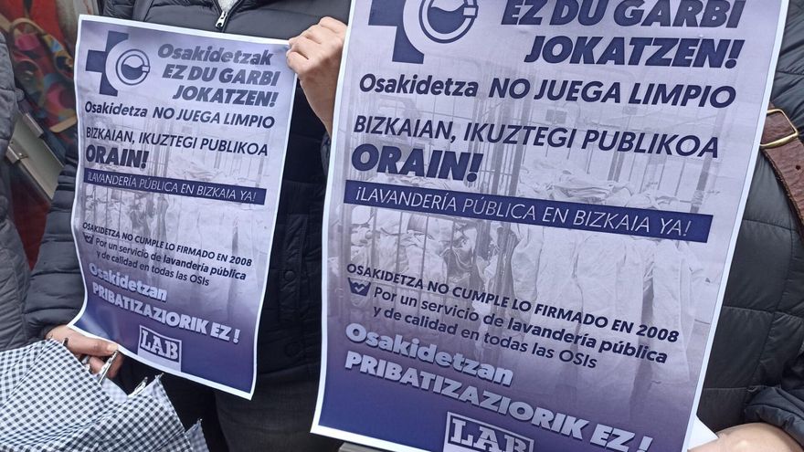 LAB paraliza otra privatización de servicios de Osakidetza, esta vez de la lavandería en Bizkaia
