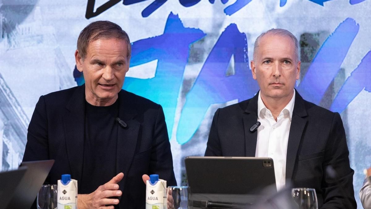 Oliver Blume (izquierda) y Markus Haupt, máximos directivos de Volkswagen y Seat