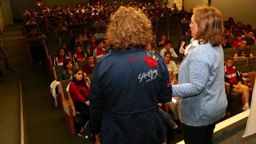 Debate adolescencia y violencia de género