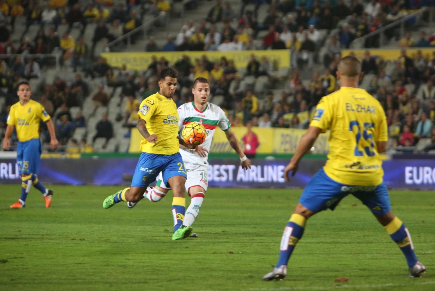 Imagen del encuentro en el Estadio de Gran Canaria entre la UD Las Palmas y el Granada C.F.
