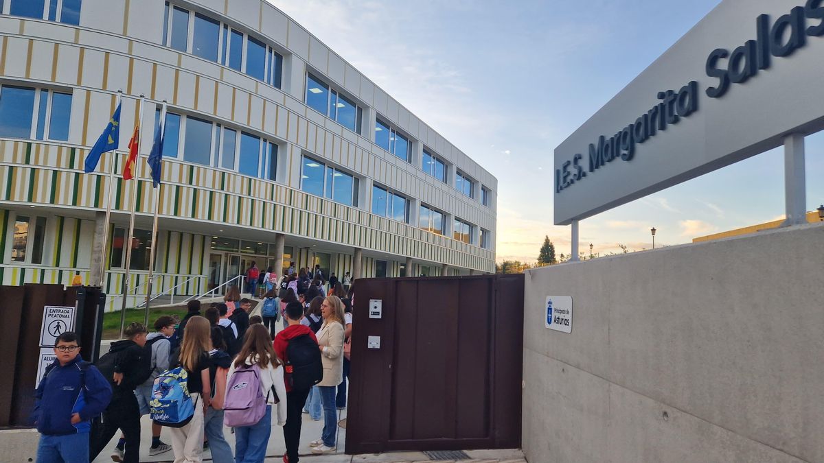 Un total de 98.719 estudiantes de Infantil, Primaria, Secundaria y Bachillerato vuelven a las aulas en Asturias