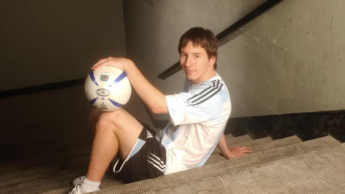 El primer partido de Lionel Messi con la Selección argentina.