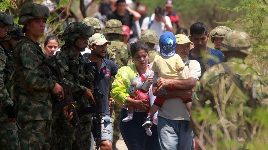 Centenares se abocan a las "trochas" para cruzar la frontera colombo-venezolana