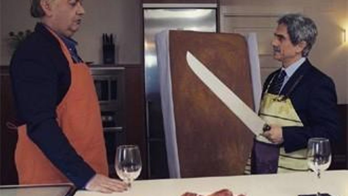 La parodia de Revilla, cuchillo en mano, con Bertín: "Me ha clavao"