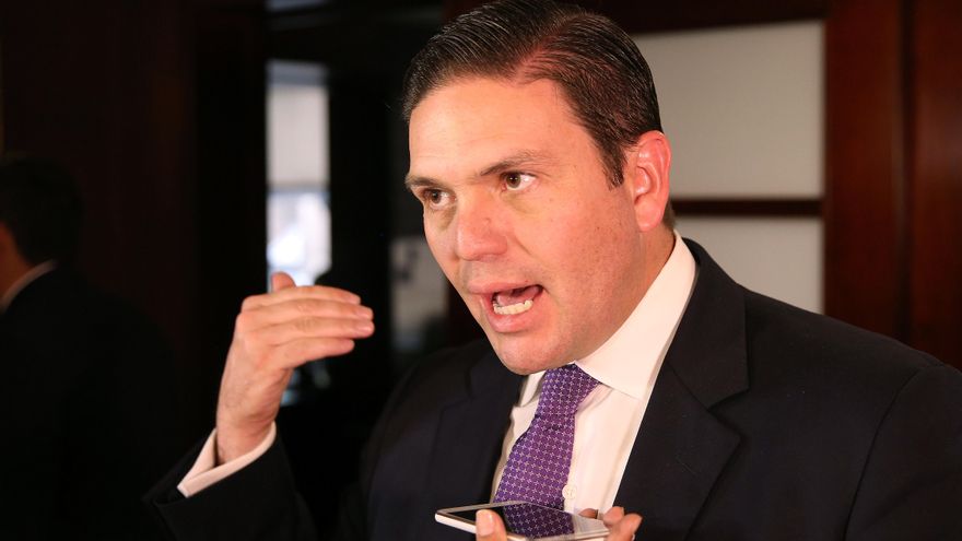 No llegarán refugiados afganos a Colombia "en el corto plazo", dice el embajador en EE.UU.