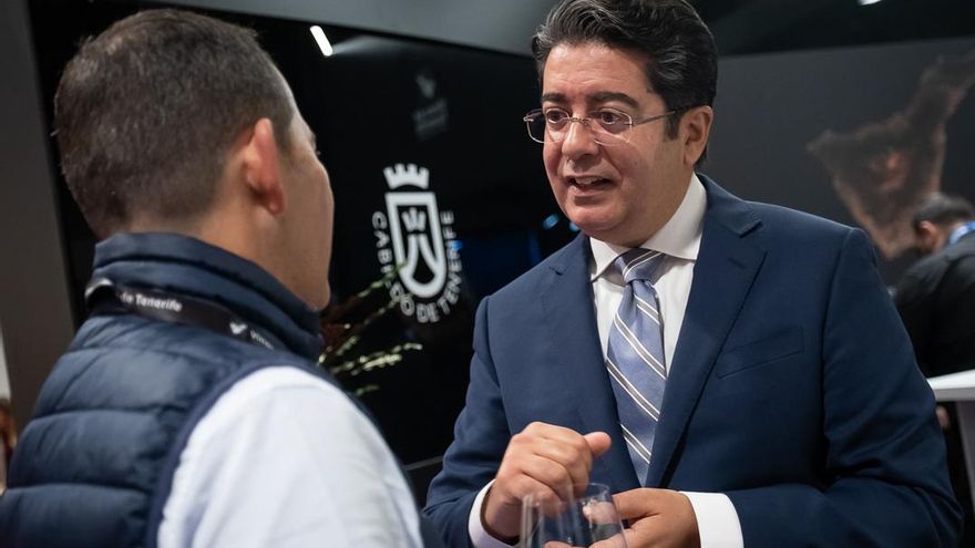 El presidente del Cabildo de Tenerife, Pedro Martín